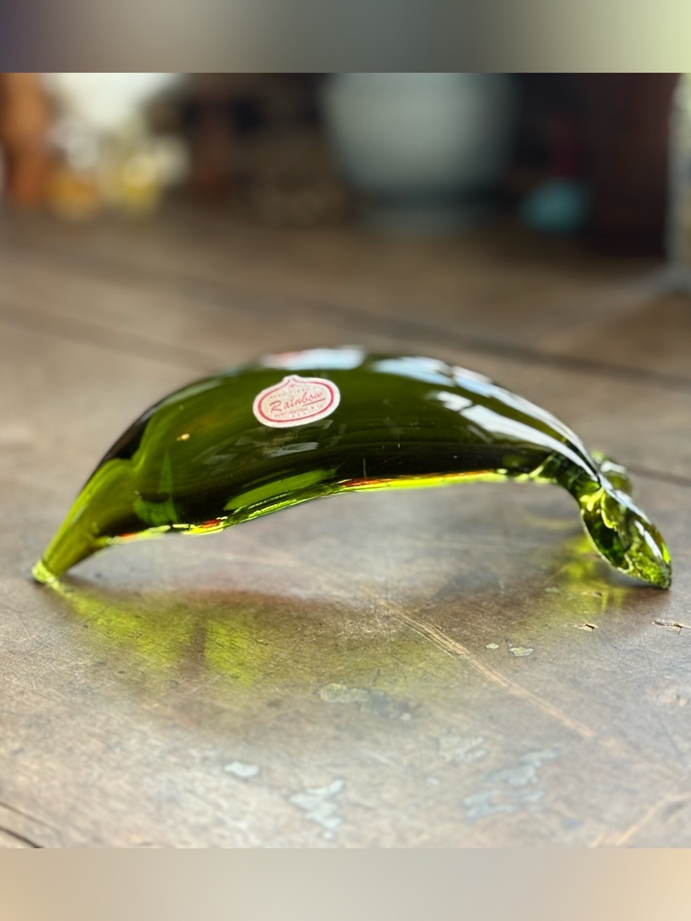 RAINBOW GLASS DOLPHIN GREEN ORIGINAL STICKER MCM DECOR MAMMAL PAPERWEIGHT